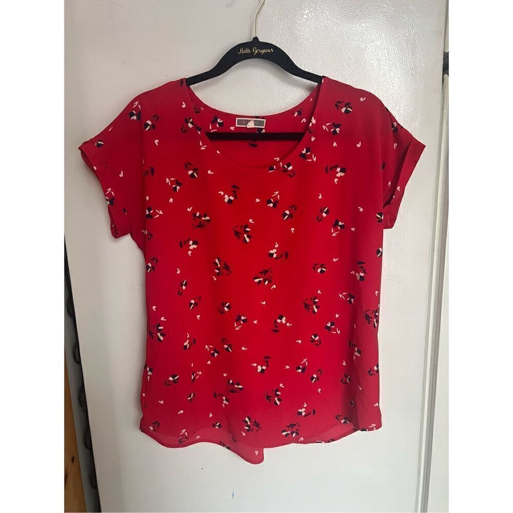 Pleione Red Floral Short Sleeve Blouse Woman’s Size Small